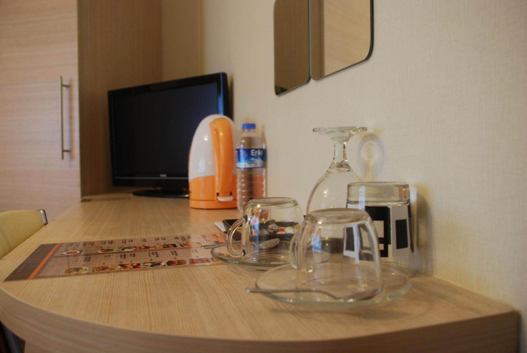 Mini hotel İzmir Rom bilde
